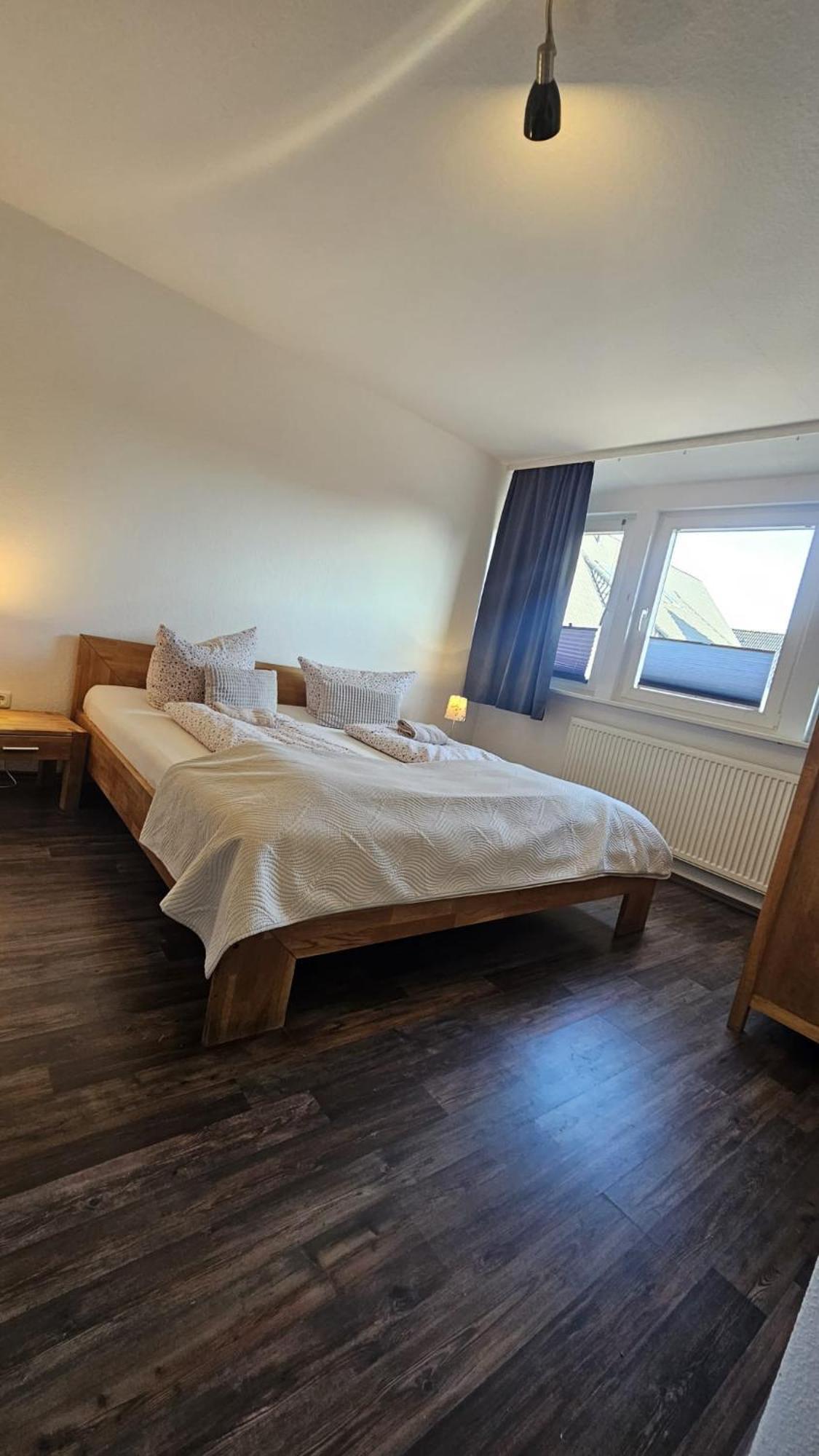Double Room,1758055252:JPEG
